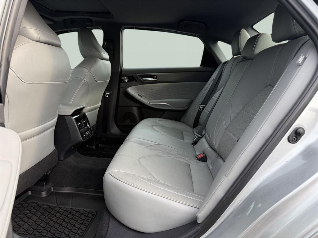 2020 Toyota AVALON LIMITED — миниатюра 19