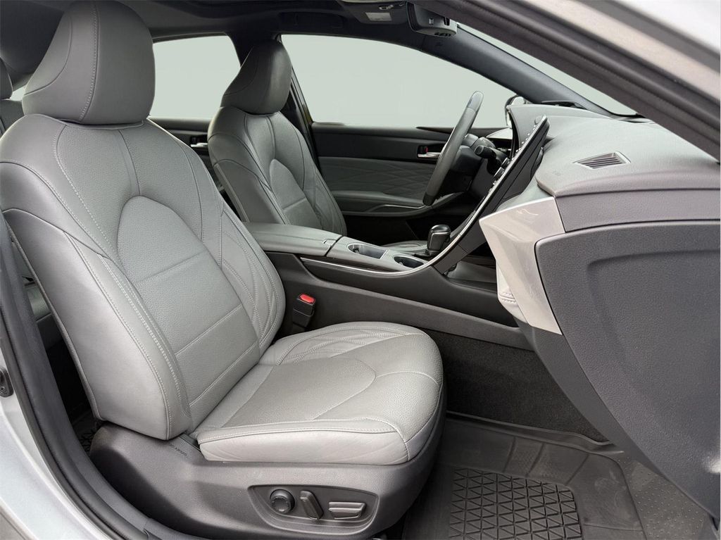 2020 Toyota AVALON LIMITED — миниатюра 24