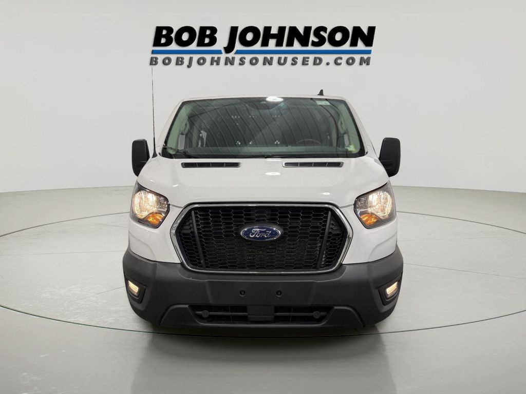 صورة 9 لـ 2024 FORD TRANSIT-250 BASE