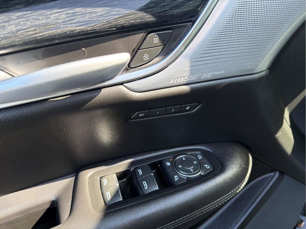 صورة مصغرة 20 لـ 2023 Cadillac XT5 PREMIUM LUXURY