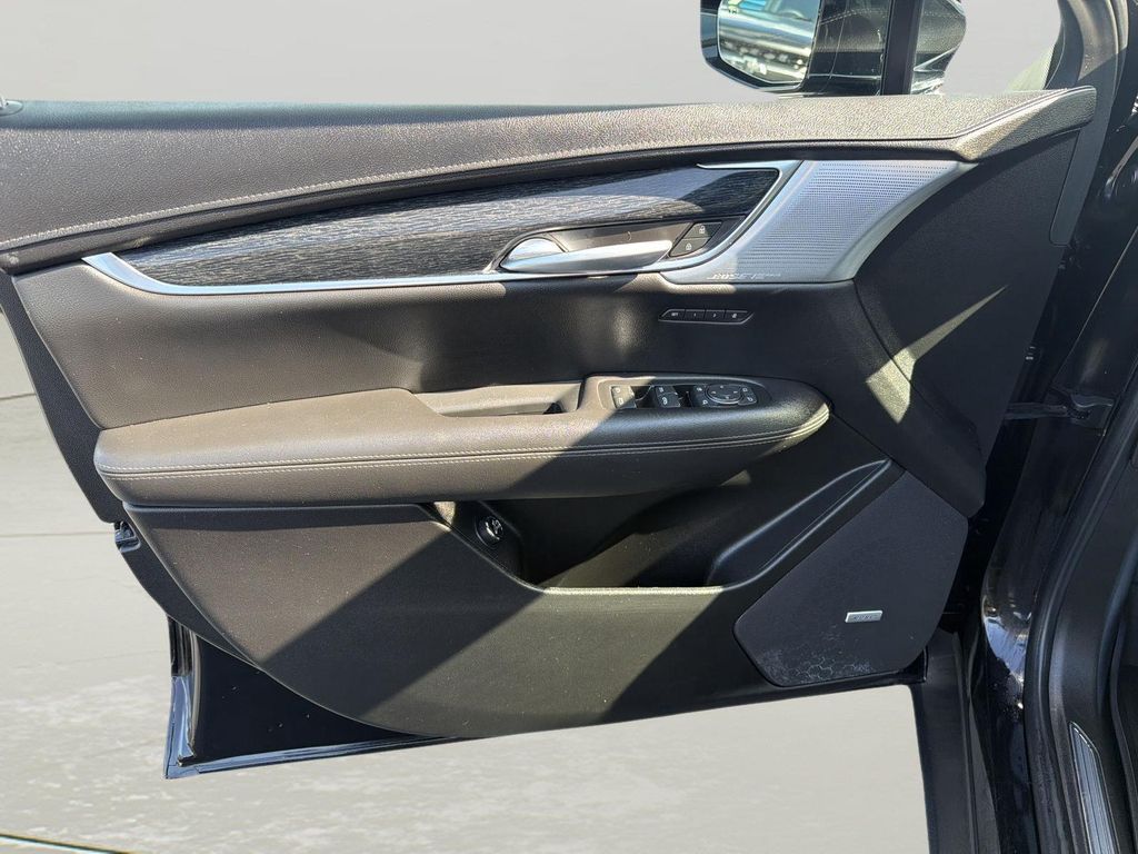 صورة مصغرة 19 لـ 2023 Cadillac XT5 PREMIUM LUXURY