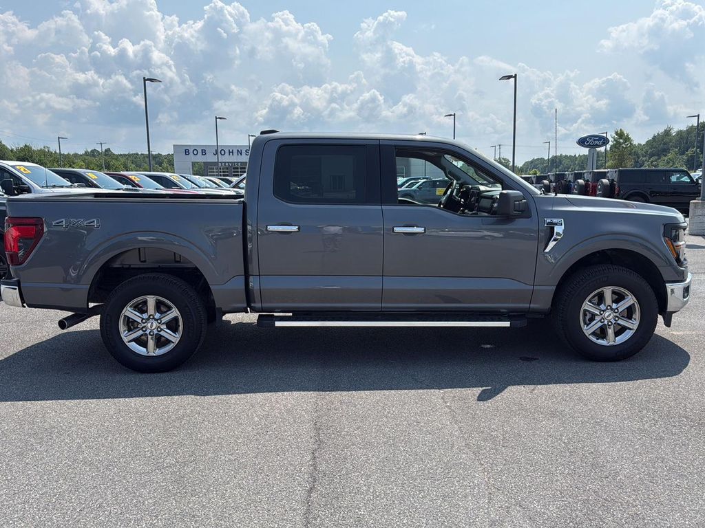2025 FORD F-150 XLT — миниатюра 11