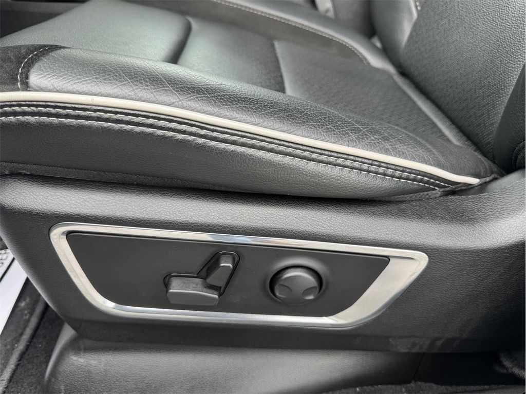 2025 RAM 1500 LARAMIE 缩略图 14