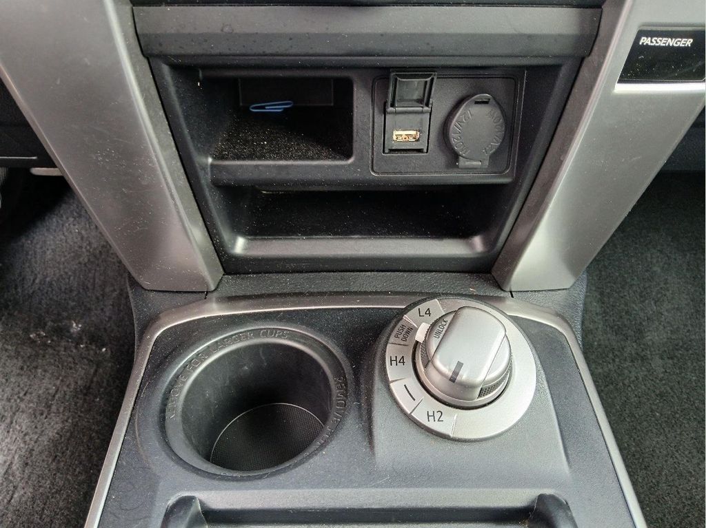 2023 Toyota 4RUNNER SR5 PREMIUM — миниатюра 31