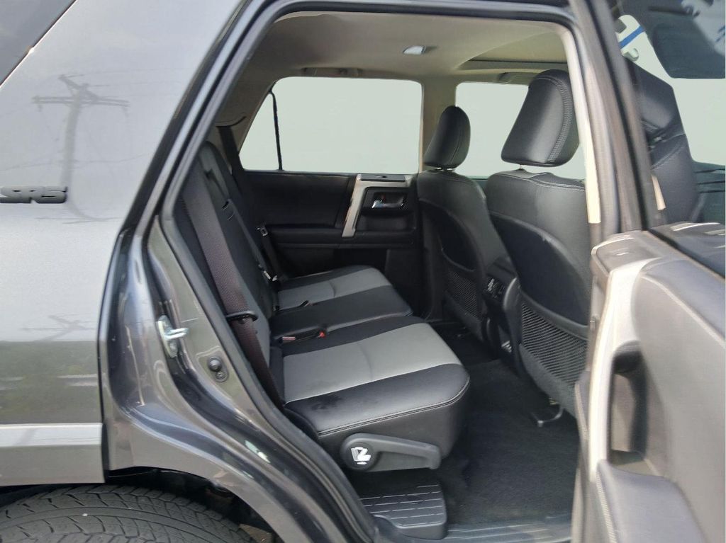 2023 Toyota 4RUNNER SR5 PREMIUM — миниатюра 14