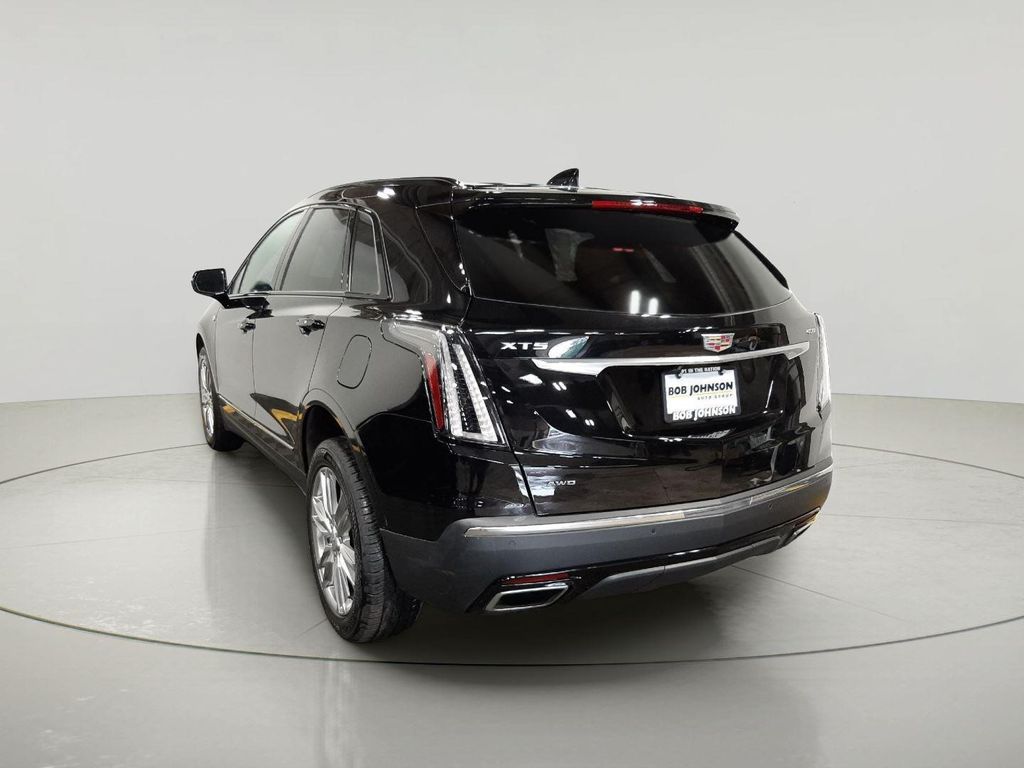 صورة 6 لـ 2024 Cadillac XT5 SPORT