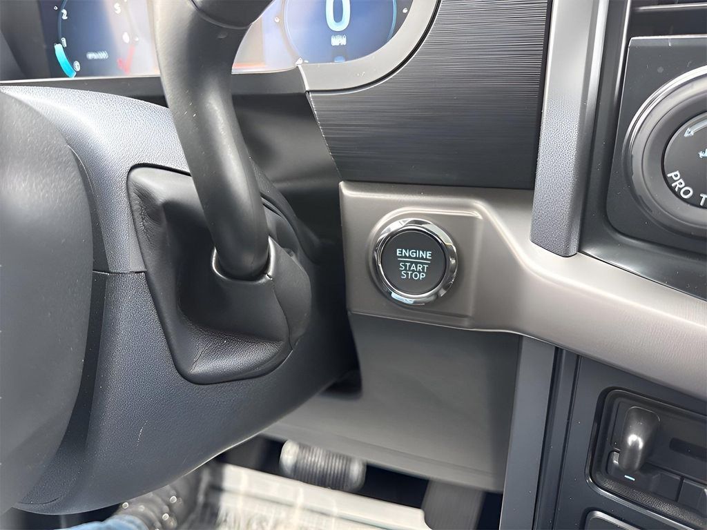 صورة مصغرة 18 لـ 2025 FORD F-150 XLT