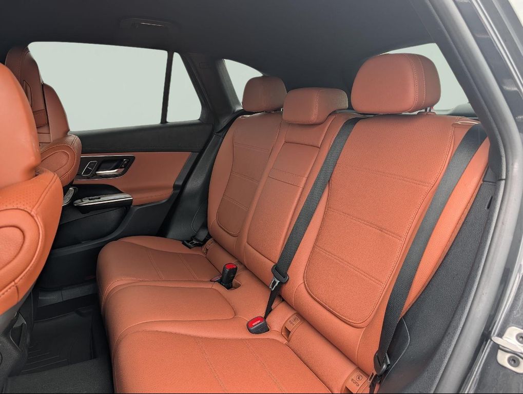 صورة مصغرة 17 لـ 2024 Mercedes-BENZ GLC