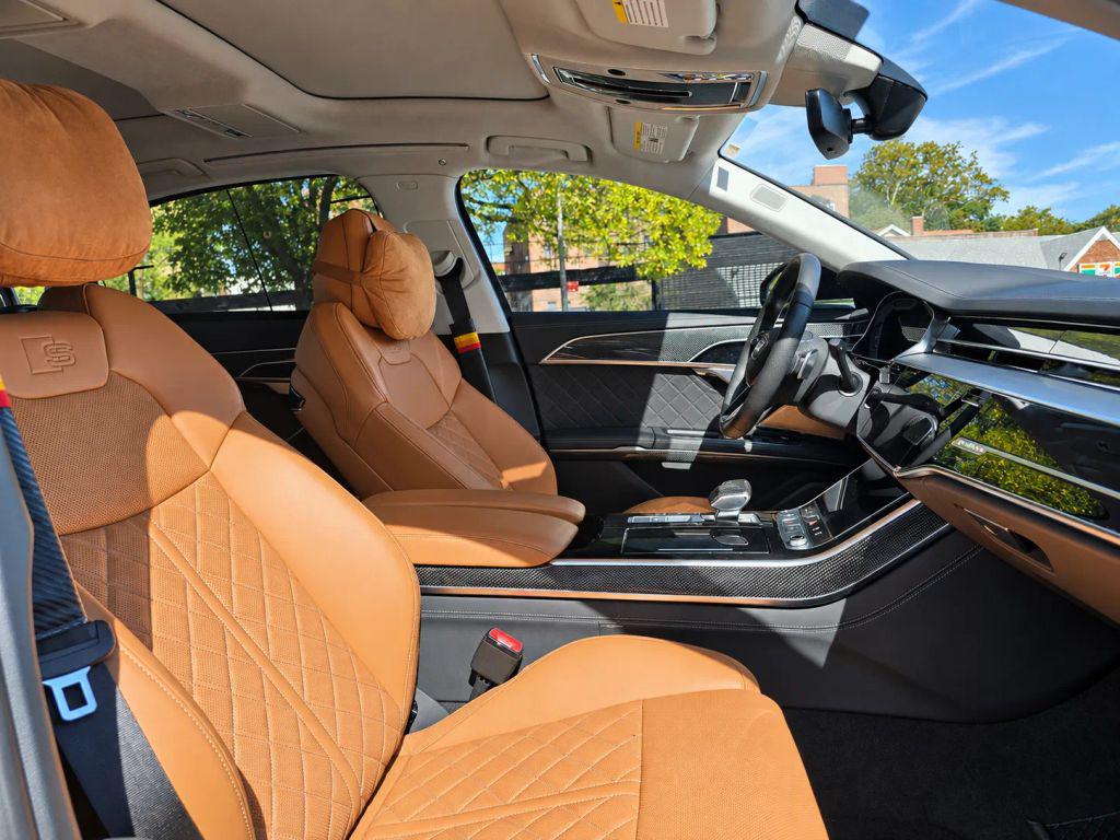 صورة مصغرة 21 لـ 2023 AUDI S8 4.0T