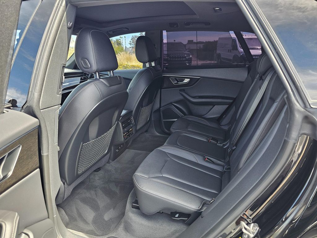 صورة مصغرة 23 لـ 2024 AUDI Q8 55 PREMIUM PLUS