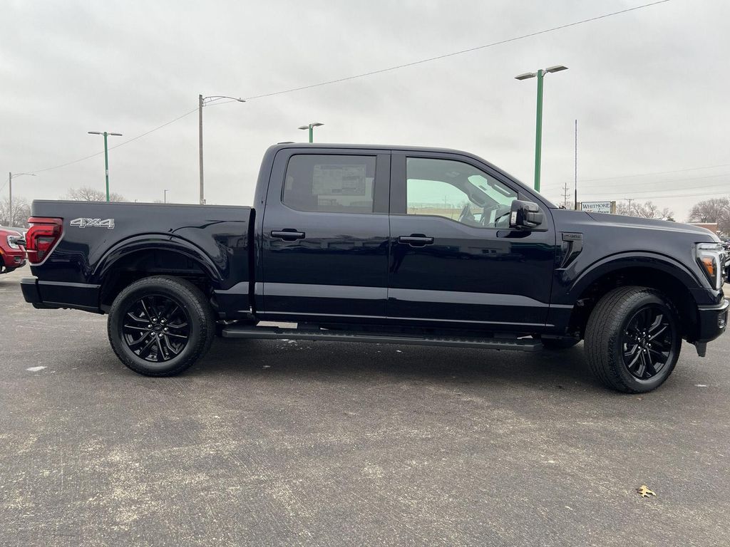 FORD F-150 LARIAT - 4