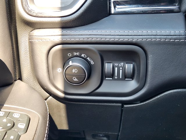 2025 RAM 3500 LIMITED — миниатюра 23