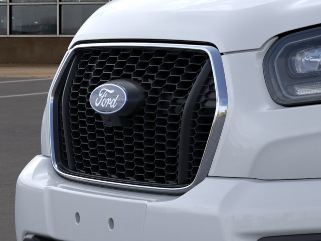 2026 FORD TRANSIT-350 XLT thumbnail 17