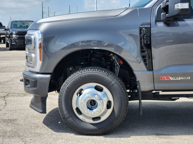 2026 FORD F-350 PLATINUM — фото 7