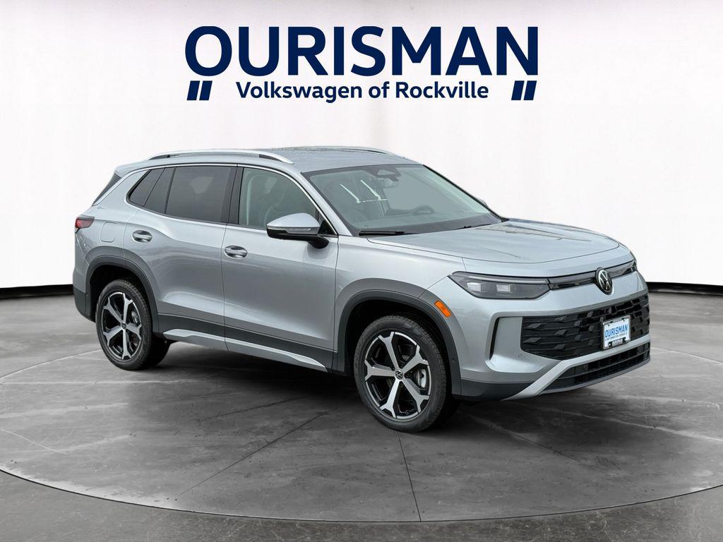 New 2026 Volkswagen Tiguan 2.0T SE 4MOTION