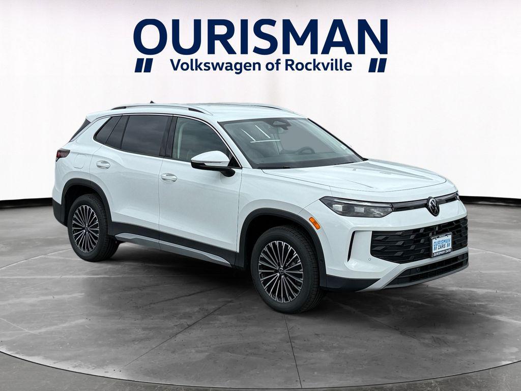 New 2026 Volkswagen Tiguan 2.0T S 4MOTION