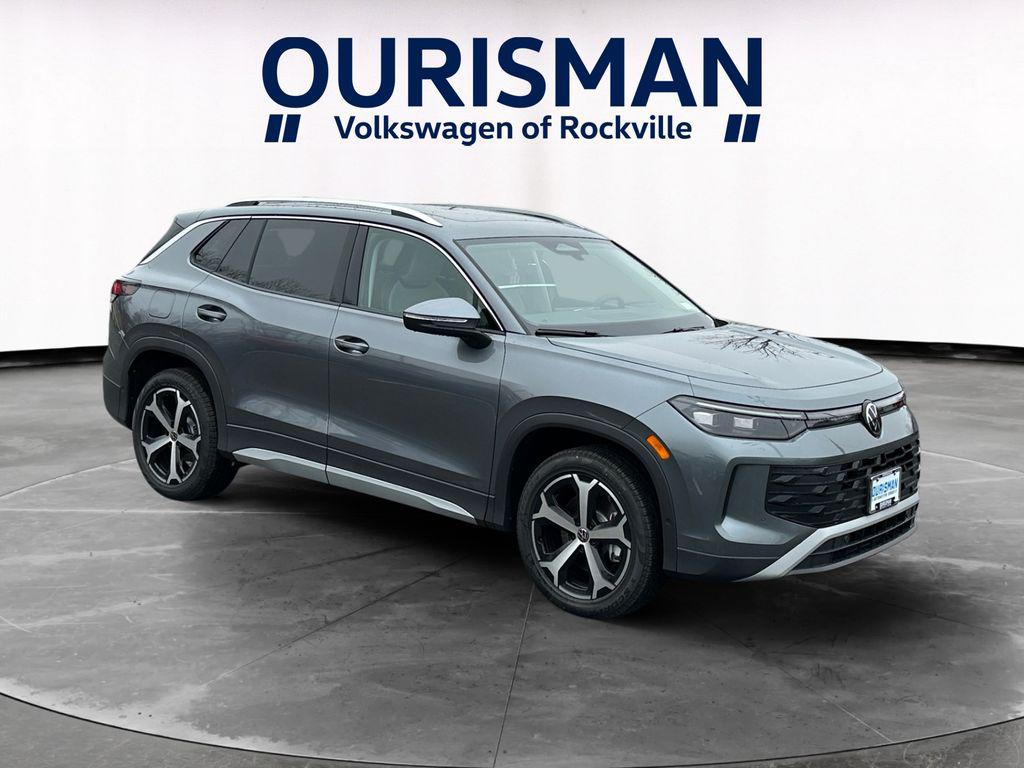 New 2026 Volkswagen Tiguan 2.0T SE 4MOTION