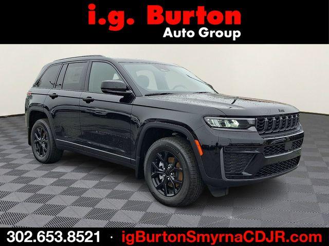 New 2026 Jeep Grand Cherokee Laredo