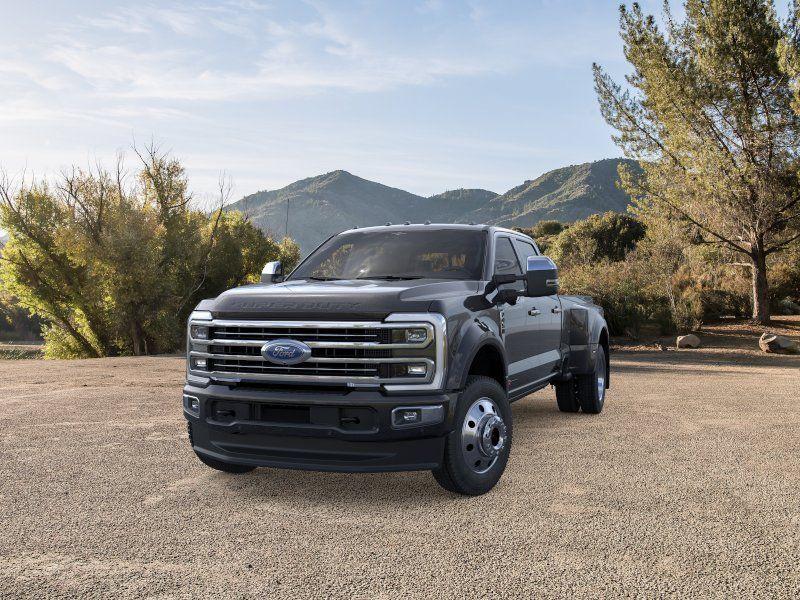 2026 FORD F-450 PLATINUM — фото 2