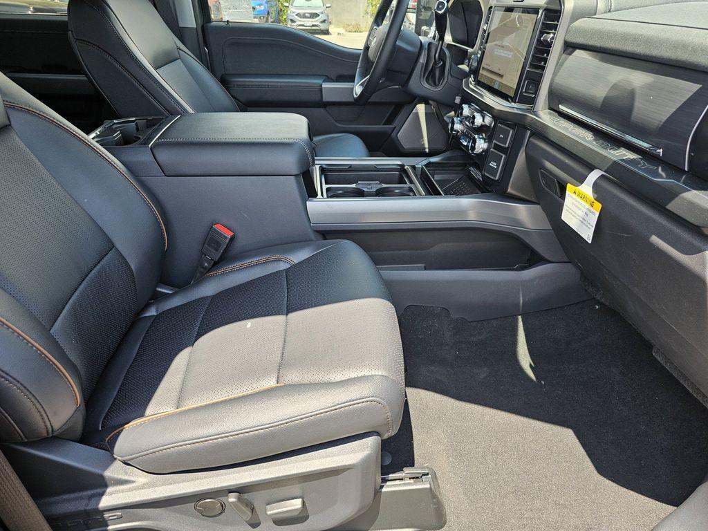 2026 FORD F-250 LARIAT 缩略图 12