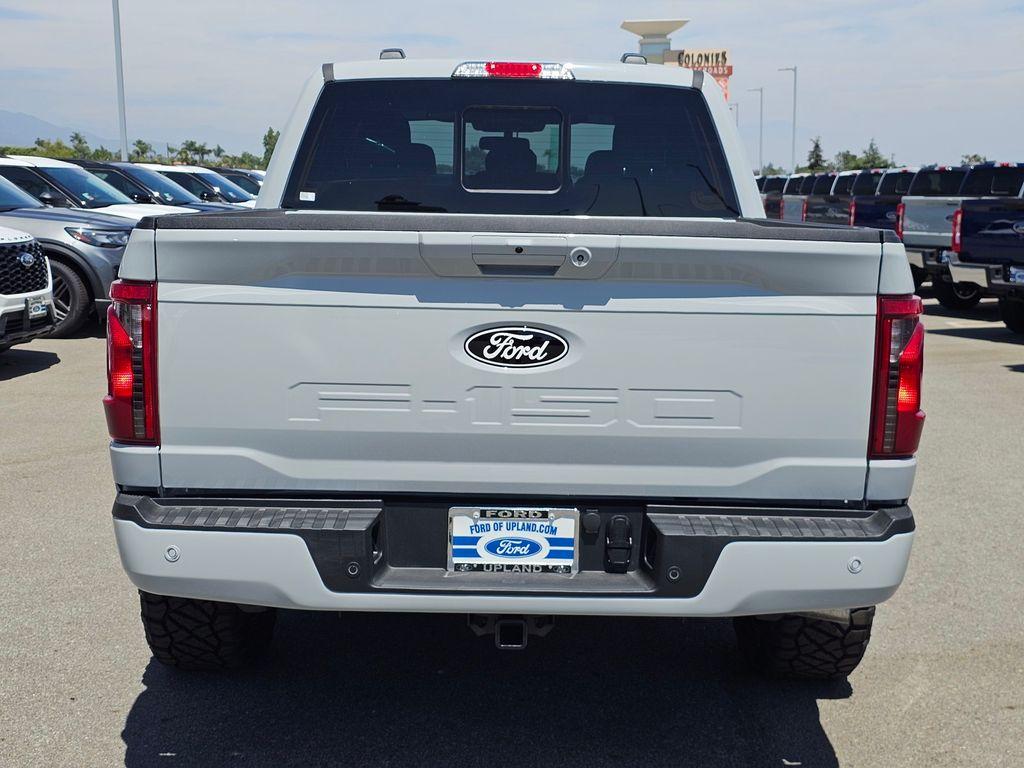 2026 FORD F-150 XLT — фото 4