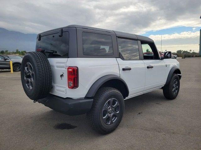 FORD BRONCO - 4
