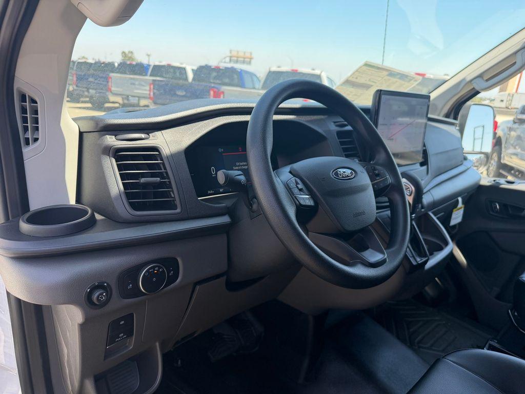 صورة مصغرة 19 لـ 2026 FORD TRANSIT-150 BASE
