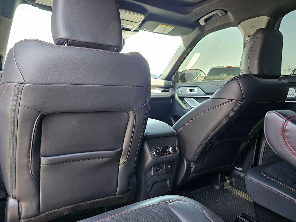 2025 FORD EXPLORER ST thumbnail 22