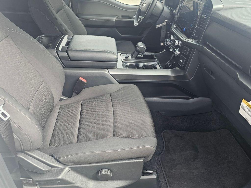 FORD F-150 XLT - 8