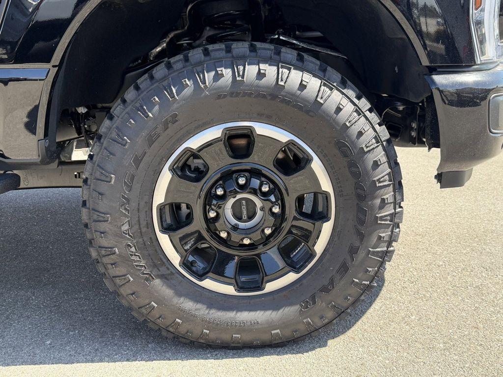 2026 FORD F-250 PLATINUM — миниатюра 9
