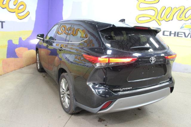 صورة 6 لـ 2020 Toyota HIGHLANDER PLATINUM