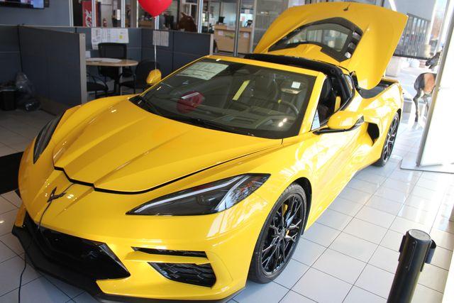 New 2026 Chevrolet Corvette Stingray w/2LT