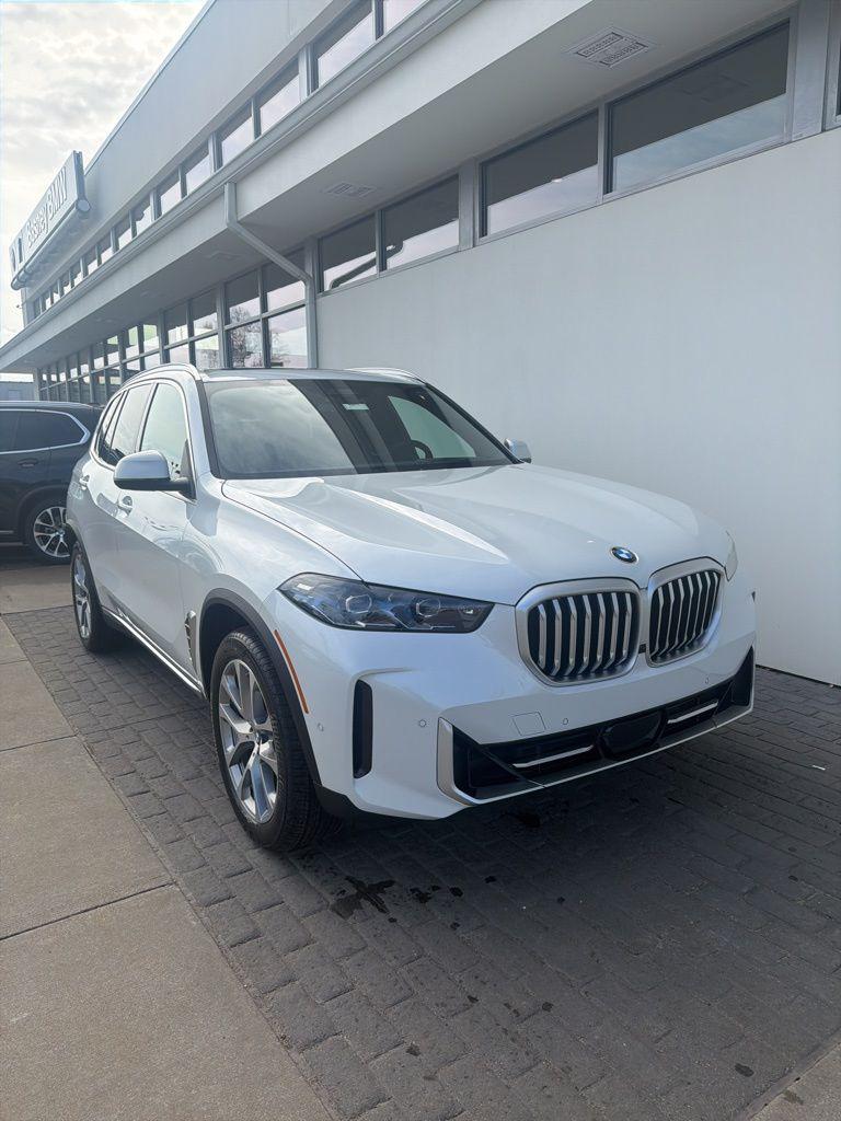 New 2026 BMW X5 xDrive40i