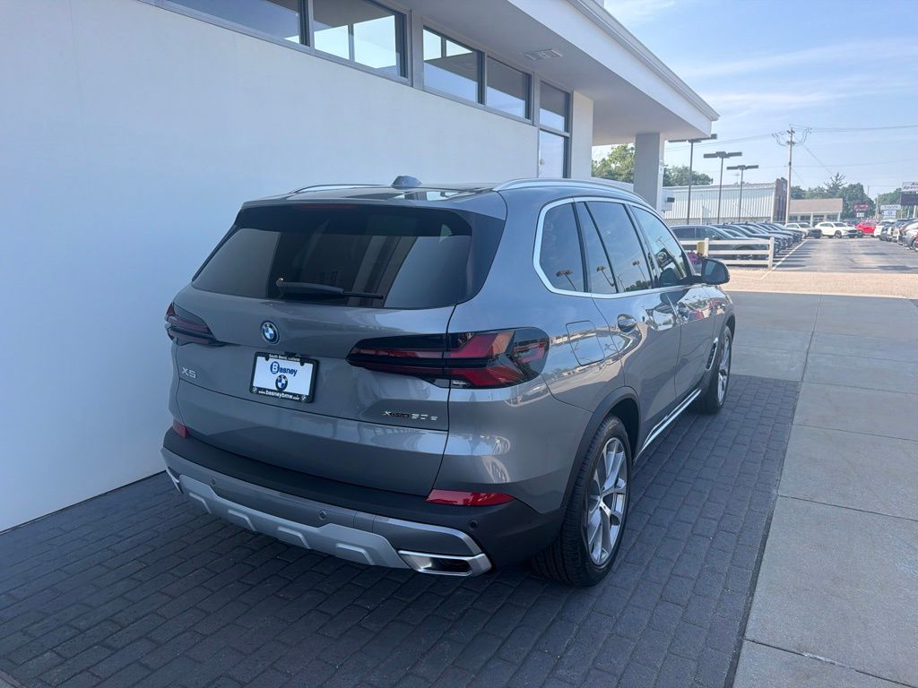 2026 BMW X5 XDRIVE50E 照片 5