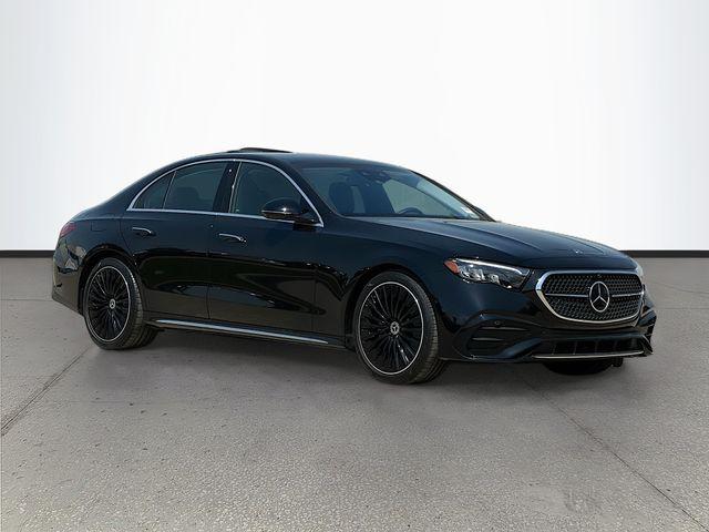 MERCEDES-BENZ E-CLASS - 3
