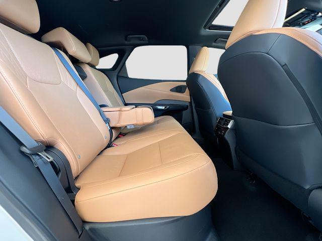 صورة مصغرة 30 لـ 2025 Lexus RX 350 PREMIUM PLUS