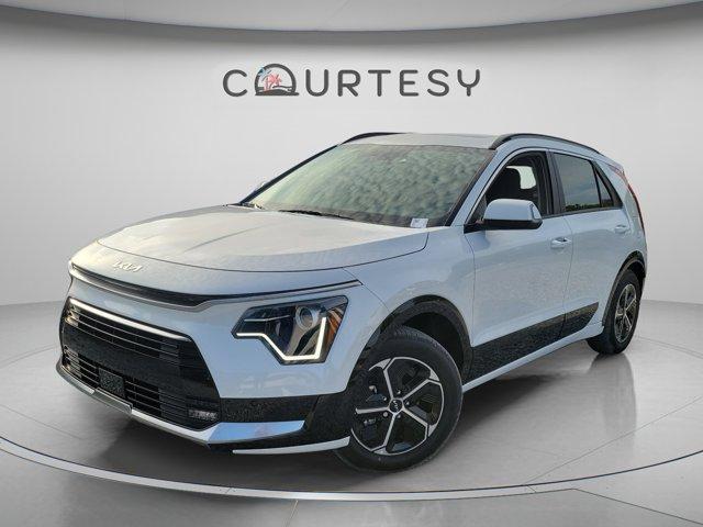 New 2026 Kia Niro SX