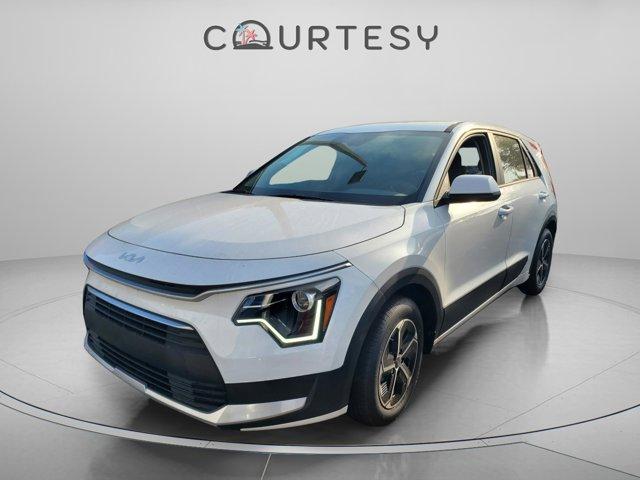 New 2026 Kia Niro LX