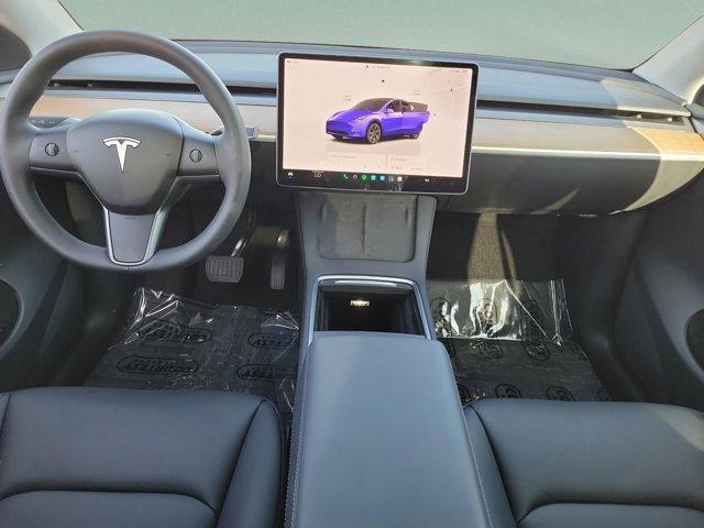 TESLA MODEL Y LONG RANGE - 8