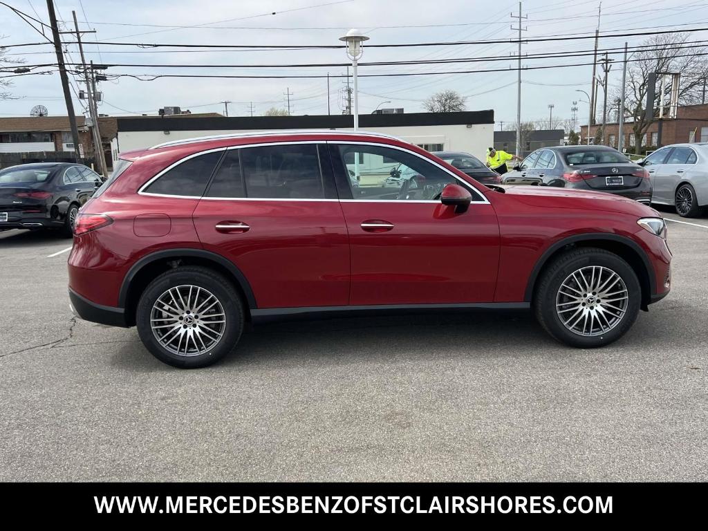 MERCEDES-BENZ GLC - 7