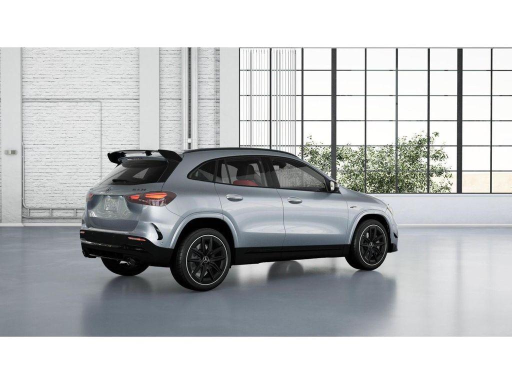 2026 Mercedes-BENZ AMG GLA 35 BASE — миниатюра 19