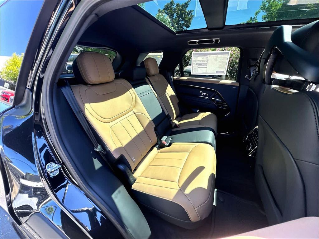 2026 LAND Rover RANGE ROVER SPORT SE — миниатюра 27