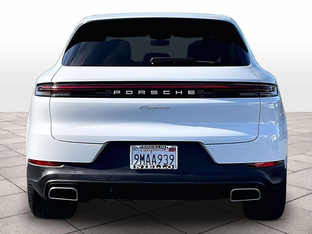 PORSCHE CAYENNE - 4