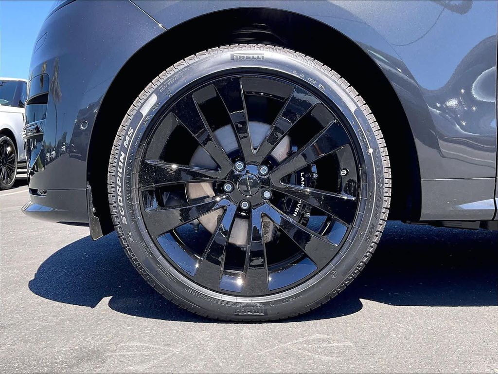 صورة مصغرة 14 لـ 2026 LAND Rover RANGE ROVER SPORT SE