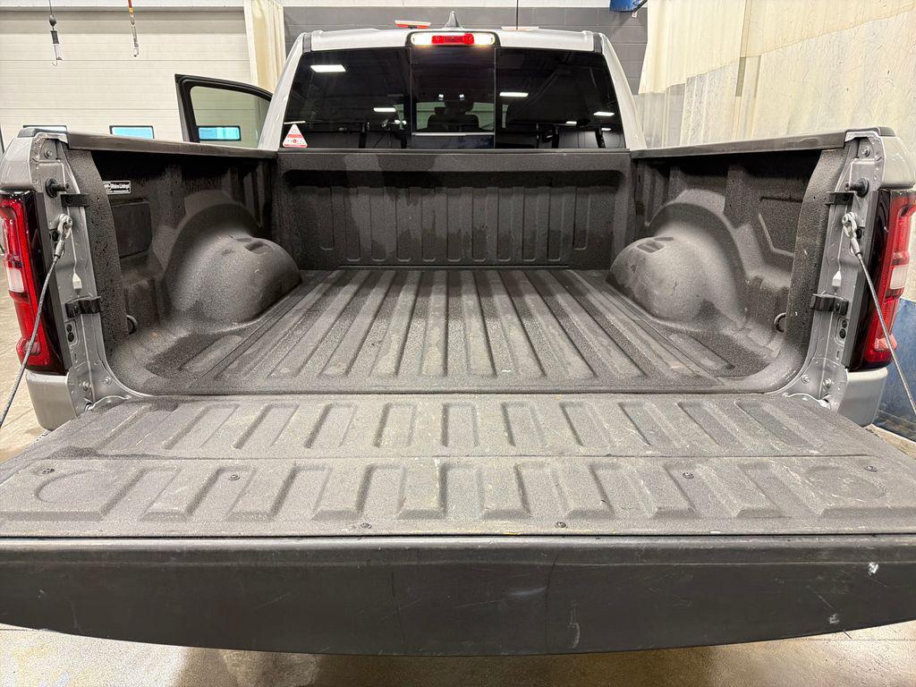 2025 RAM 1500 BIG HORN/LONE STAR 缩略图 19