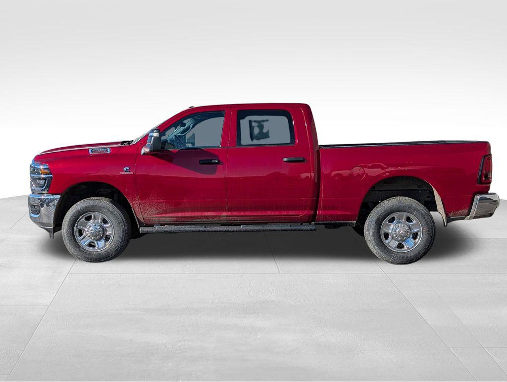 صورة 3 لـ 2026 RAM 2500 TRADESMAN CREW CAB 4X4 6'4' BOX