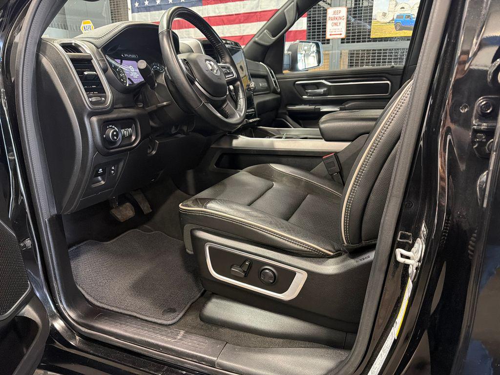 صورة 3 لـ 2023 RAM 1500 LARAMIE