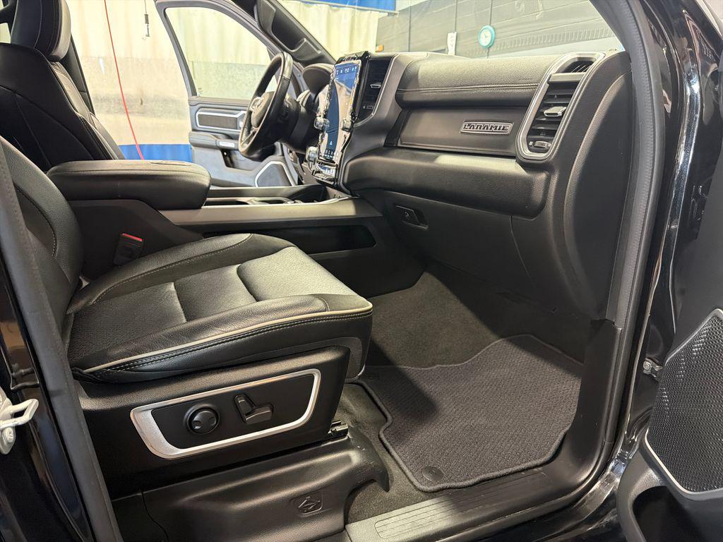 2023 RAM 1500 LARAMIE 缩略图 21