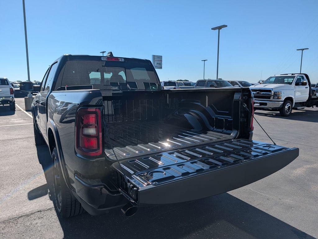 2026 RAM 1500 BIG HORN/LONE STAR — фото 7