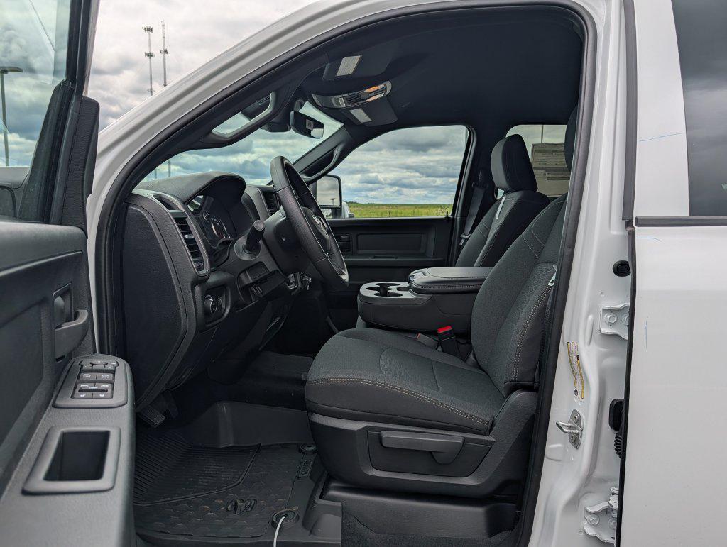2026 RAM 3500 TRADESMAN CREW CAB 4X4 8' BOX 缩略图 5